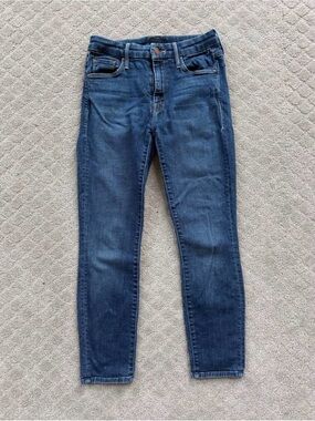 Women’s Mother Jeans - size 25 - the looker crop